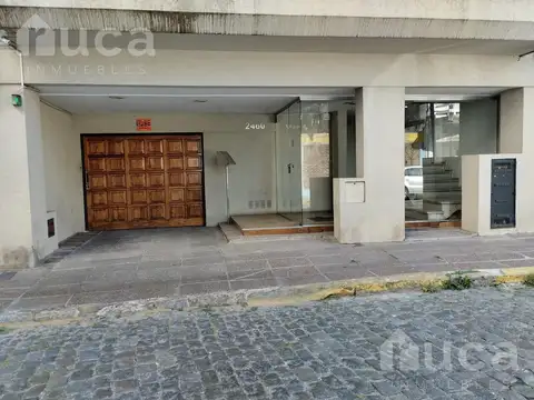 Córdoba  al 2400