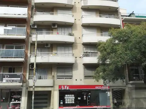 Av. Directorio al 1500