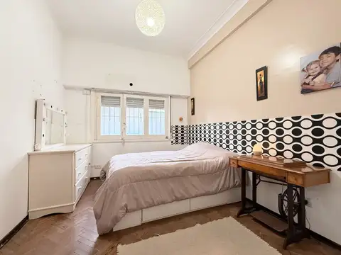 Depto Tipo Casa en Venta en Chacarita, USD 145.000