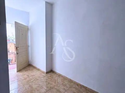 Duplex 3 ambientes con patio en Muñiz