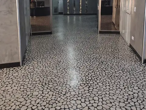 Donado 800, Piso 1