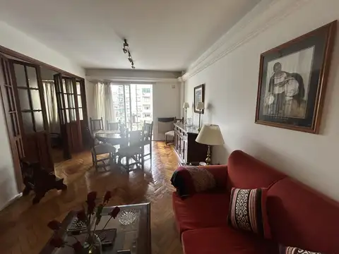 Gran Departamento de 4 amb en venta en Palermo. Excelente ubicación.
