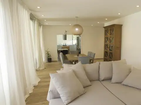 Casa en Carlos Spegazzini