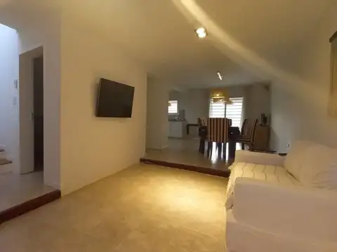 Raúl Rina 8500