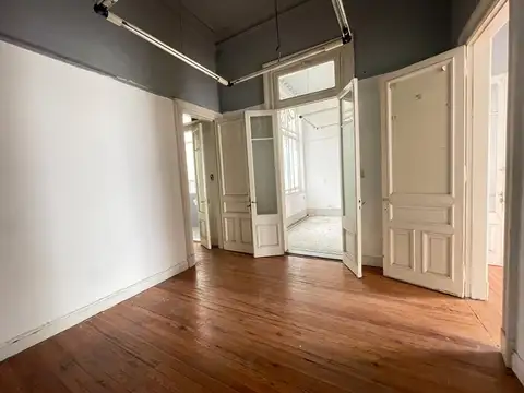 Departamento en Venta de 6 ambientes