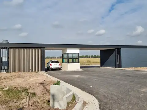 RETASADO, LOS PASOS GOLF ó LOS PASOS 2 terreno 800m2 FRENTE SUR, central, NO ES PERIMETRAL, CUOTA DE OBRA PAGADA