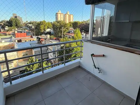 Departamento 2 ambientes en alquiler - Santos Lugares