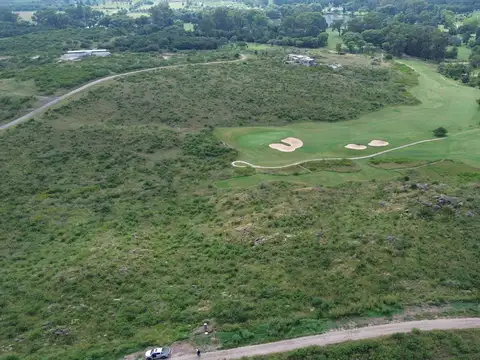 Terreno en venta -Frente golf - Estancia La Paz