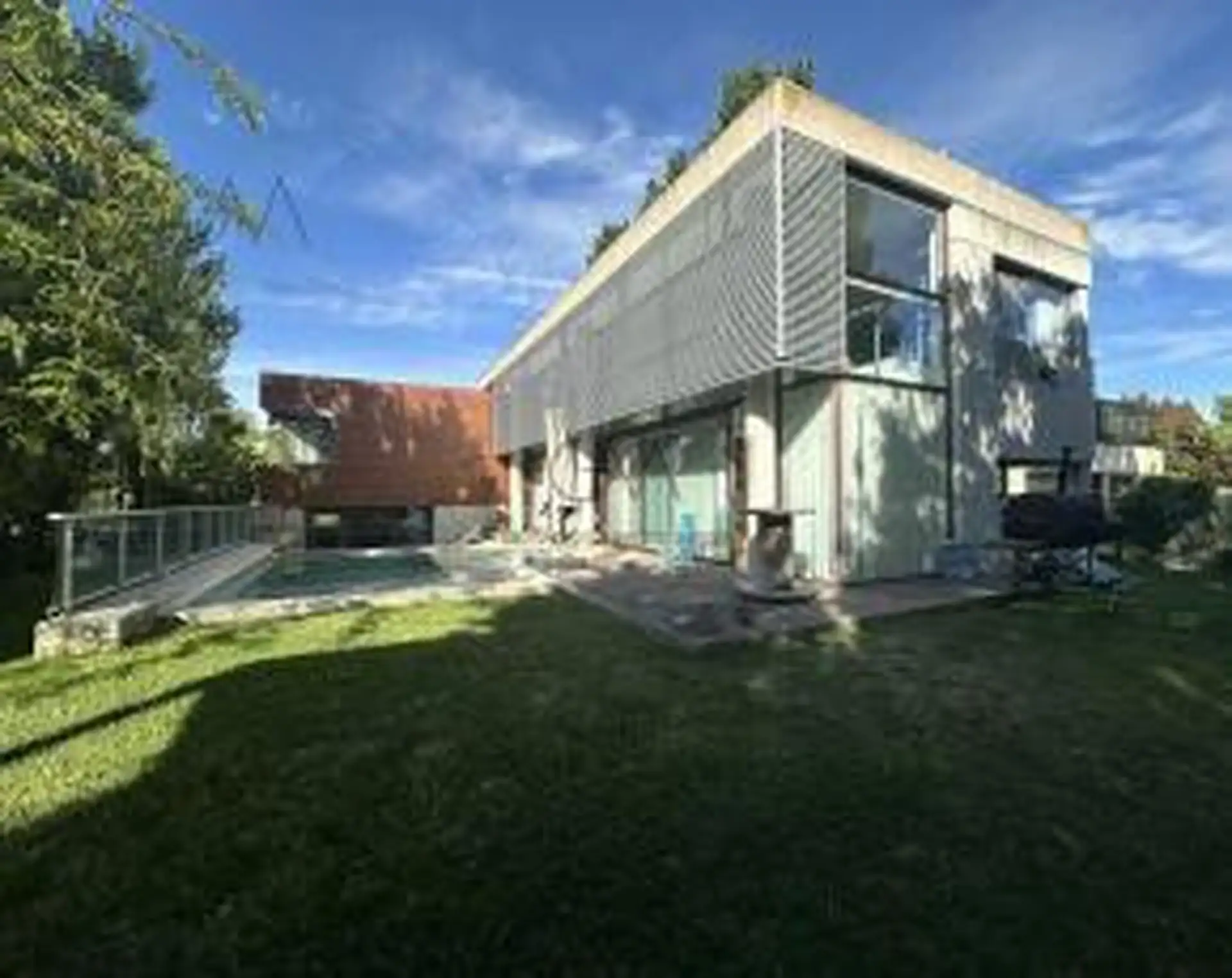 Casa en alquiler permanente en Barrio privado Rumenco, 5 amb, 315m²