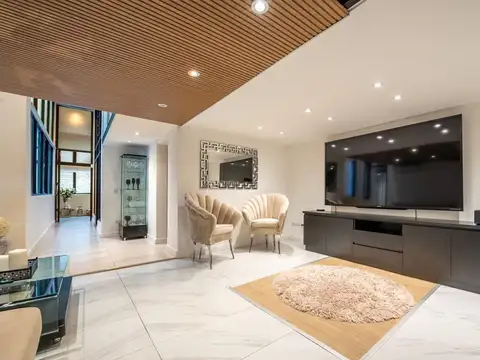 Depto Tipo Casa 3 ambientes con 2 baños