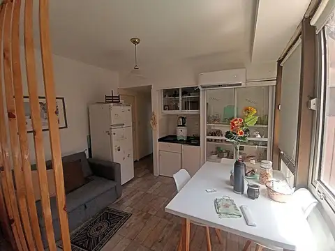 Alquiler-Monoambiente amoblado en Microcentro