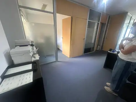 Oficina en Venta 30 años