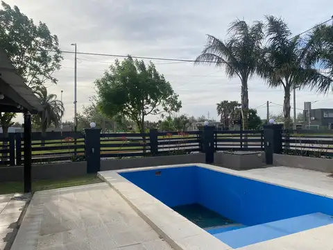 Casa en Alquiler en Roldan, $ 600.000