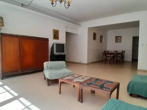Departamento en Venta de 5 ambientes