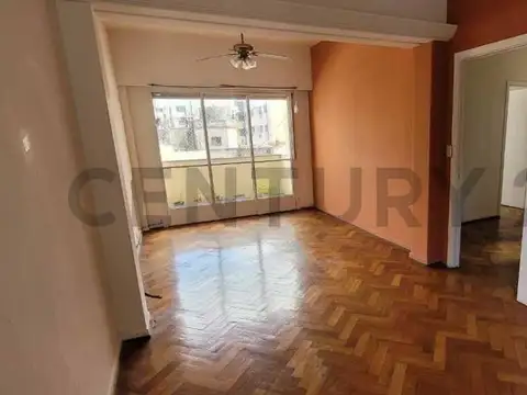 Venta Depto 3 Ambientes c/Dependencia