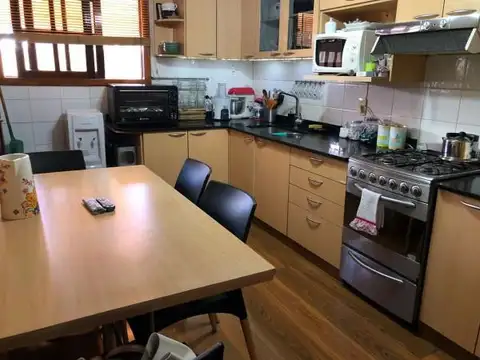 Casa en Villa Elisa en venta