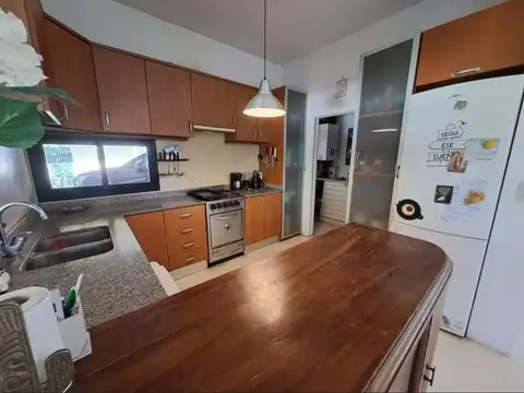 Casa en Alquiler de 4 dormitorios