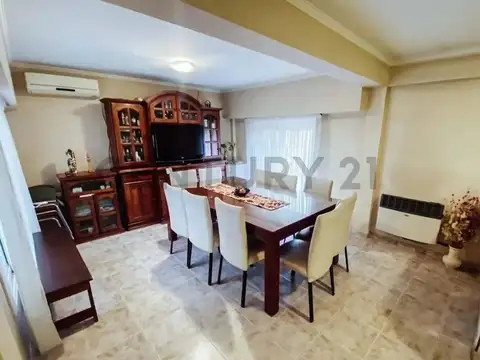 Casa en Venta en Lisandro Olmos Etcheverry, USD 85.000