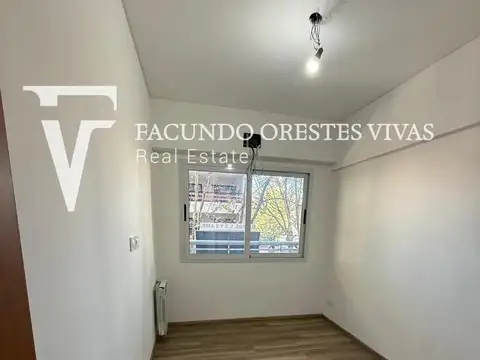 VENTA- TRES AMBIENTES-FRENTE-BALCÓN-A ESTRENAR-MATADEROS