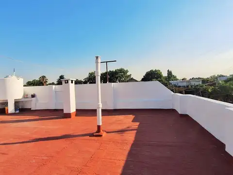 José María Penna 1800, Piso 1