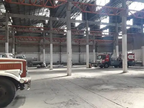 NAVE INDUSTRIAL DE 6500M EN B° CIUDADELA, EN TERRENO DE 30.000M