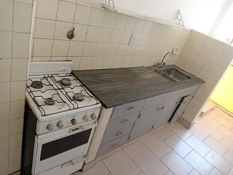 Departamento 3 ambientes con 1 baño