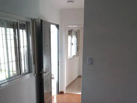 PH en venta - 1 Dormitorio 1 Baño - Cochera - 90Mts2 - Bernal, Quilmes