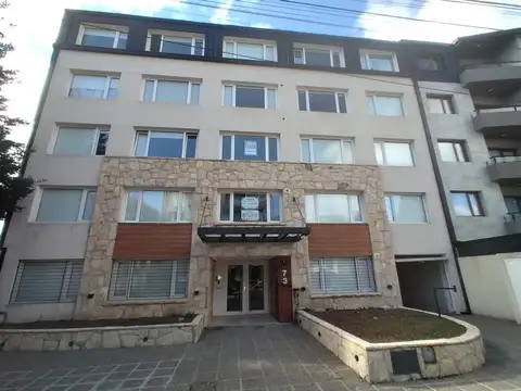 DEPARTAMENTO EN VENTA  2 AMBIENTES BARILOCHE CON COCHERA