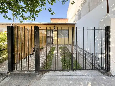 PH EN VENTA 3 AMBIENTES EN ITUZAINGP