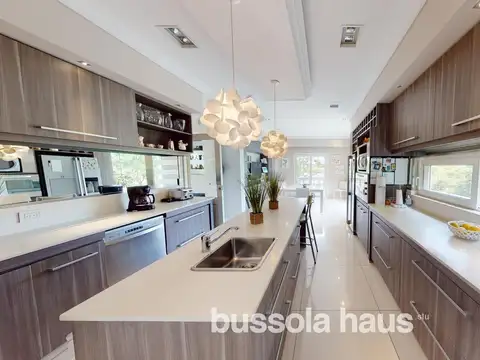 Casa en Venta de 4 dormitorios