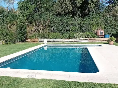 Lote en Venta, 700m2, en Los Cardales Country Club, Campana