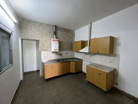 Galpon en Venta en San Lorenzo, USD 85.000