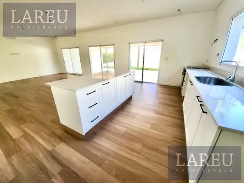 Casa en Venta en Los Pilares, USD 250.000