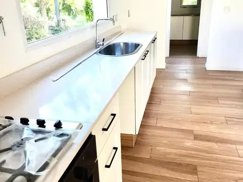 Casa en Venta - Los Pilares, Pilar