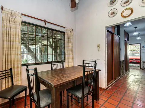 Casa en Venta con 1 cochera