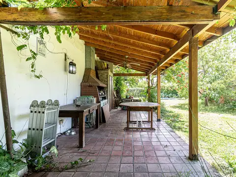 Venta Casa en Villa Santos Tesei