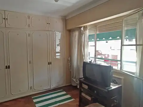 Departamento 5 ambientes con 2 baños
