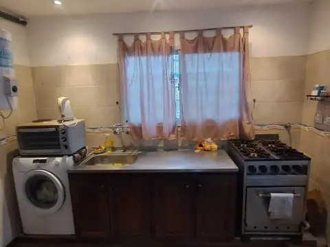 Casa en Alquiler con 1 cochera