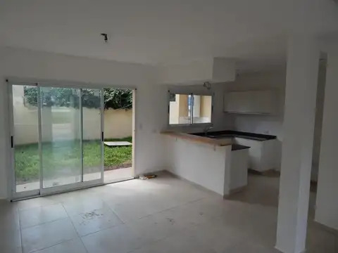 Casa en Venta en De Vicenzo Grande, USD 150.000