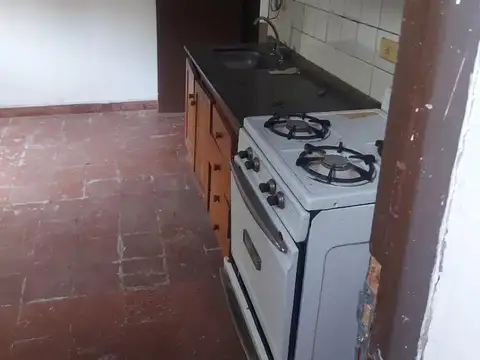 Casa, Departamento y Local a RECICLAR Barrio Jardín