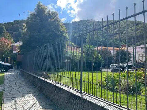 Casa en Alquiler de 3 dormitorios