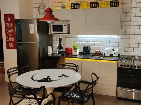 Venta - Departamento - 2 Amb. - Cochera - Amplio - Luminoso - Equipado - Flores Norte