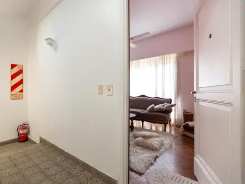 Depto Tipo Casa 5 ambientes con 1 baño