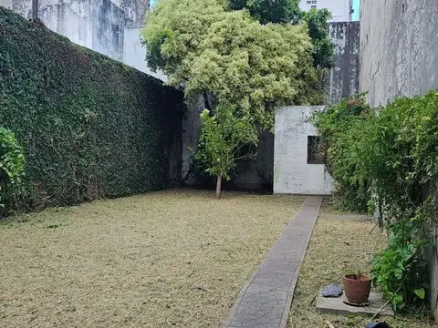 CASA EN VENTA LA PLATA IDEAL INSTITUCIÓN / OFICINA