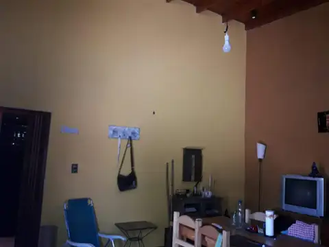 Casa en Venta en Los Hornos, USD 55.000