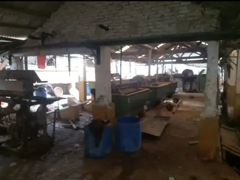 Venta de Galpones industriales La plata Berisso