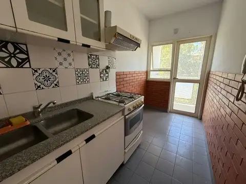 Avenida Melián 2500