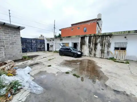 Galpon en Venta en Castelar Sur, USD 220.000