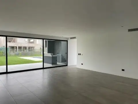 Casa en Alquiler A Estrenar