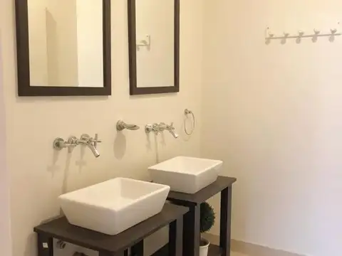 VENTA CASA 4 AMB JARDÍN APTO COMERCIAL EN BECCAR